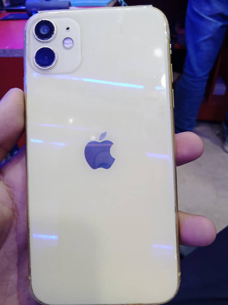 Apple iPhone 11 0