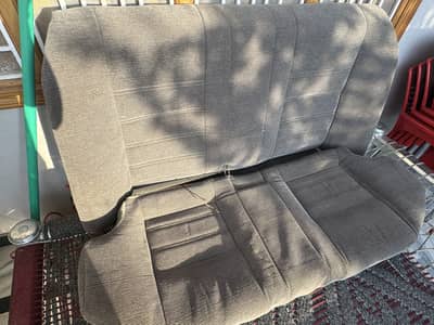 Car back seats XE saloon 1996