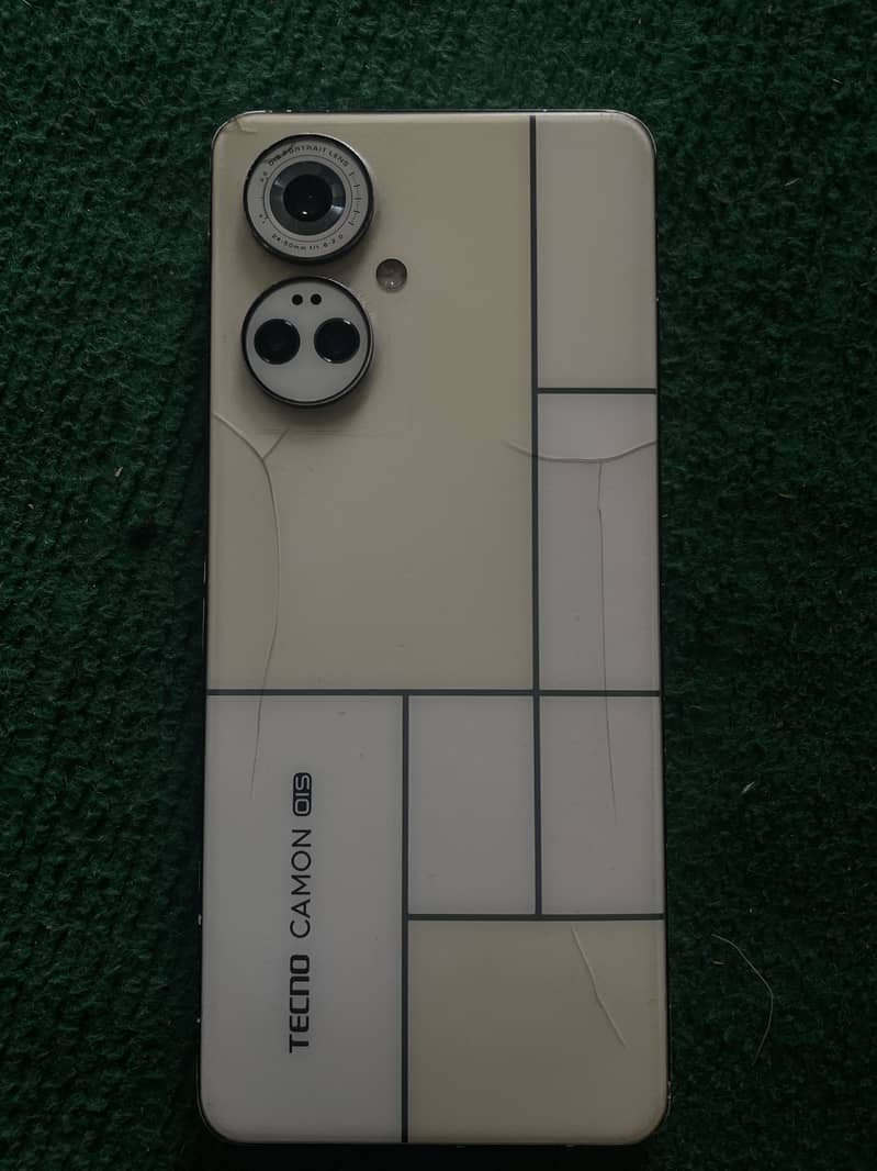 Tecno Camon 19 Pro 0