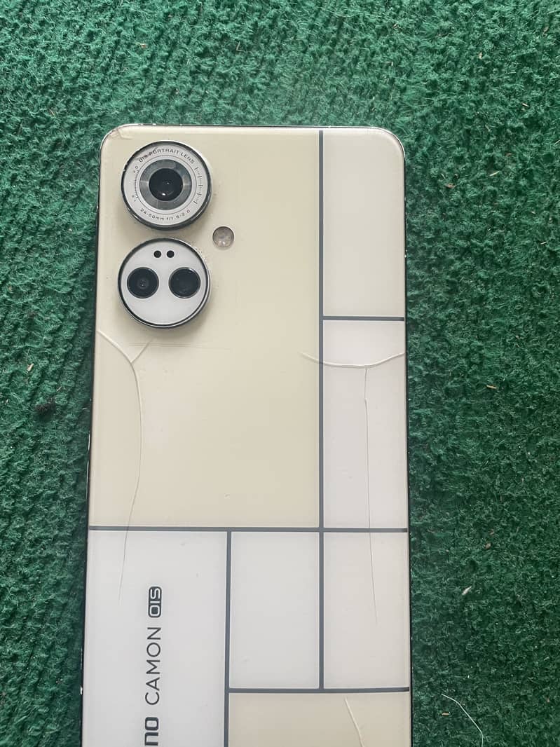Tecno Camon 19 Pro 1
