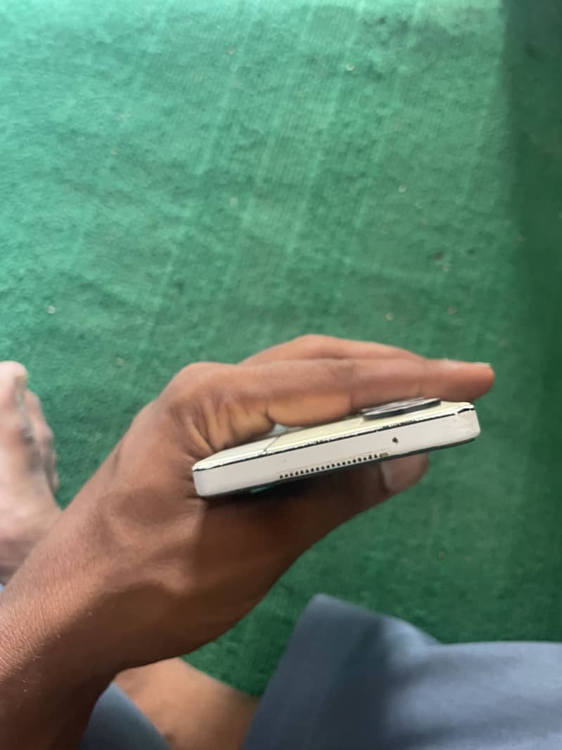 Tecno Camon 19 Pro 5