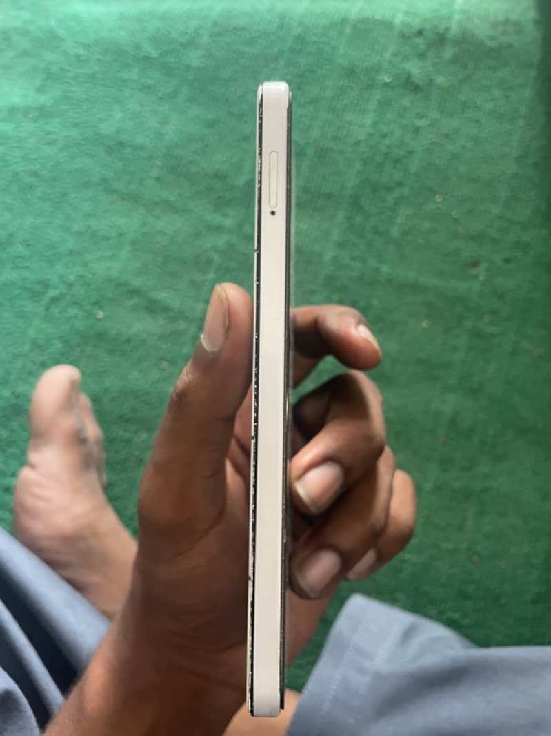 Tecno Camon 19 Pro 7