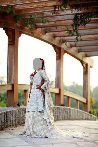 Suffuse bridal dress