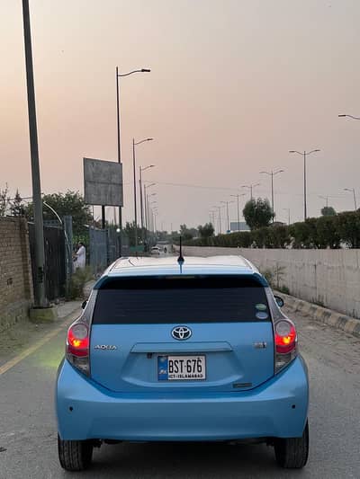 Toyota Aqua 2014