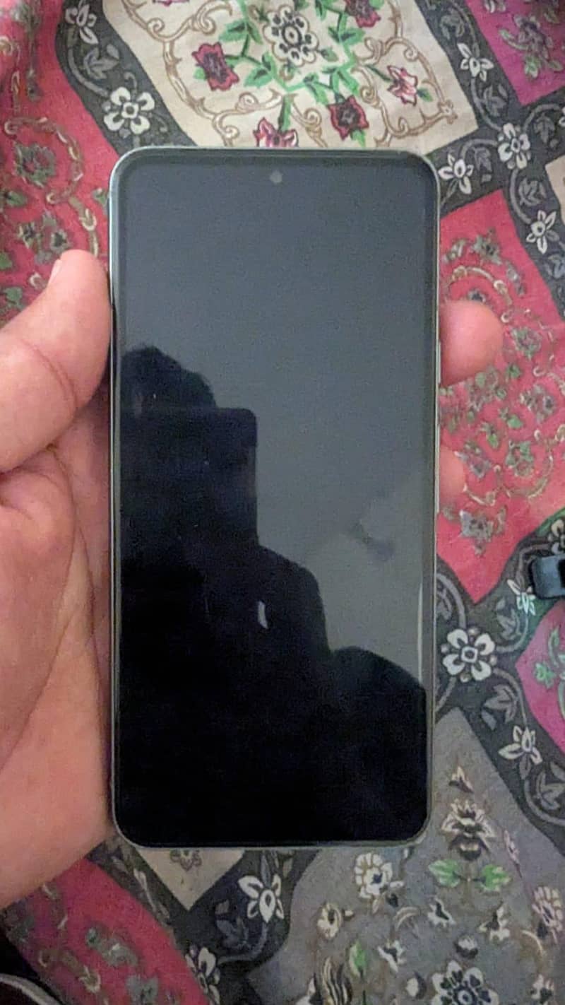 Google Pixel 8 2