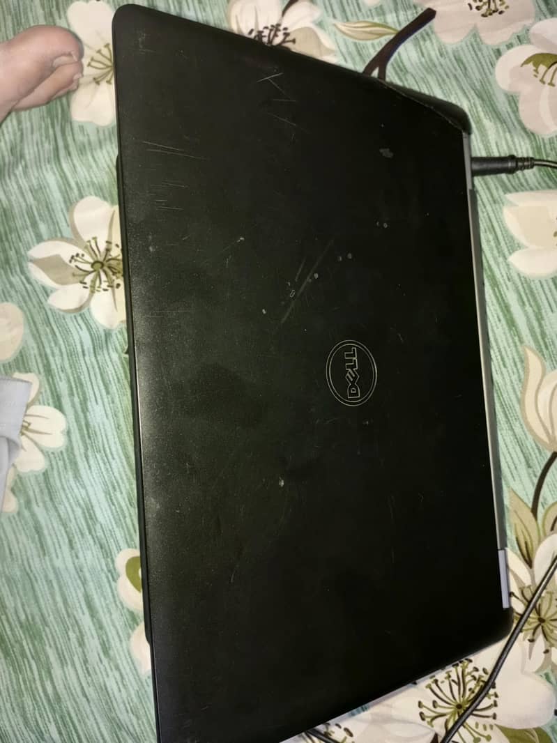 DELL LATITUDE E5270 2