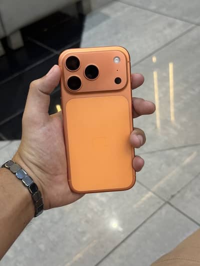 Apple iPhone 17 Pro jv