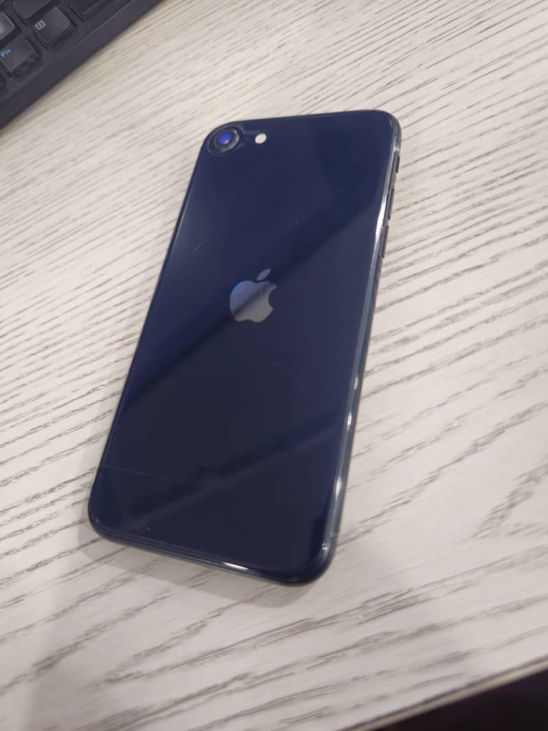 Apple iPhone SE 3rd Generation 8