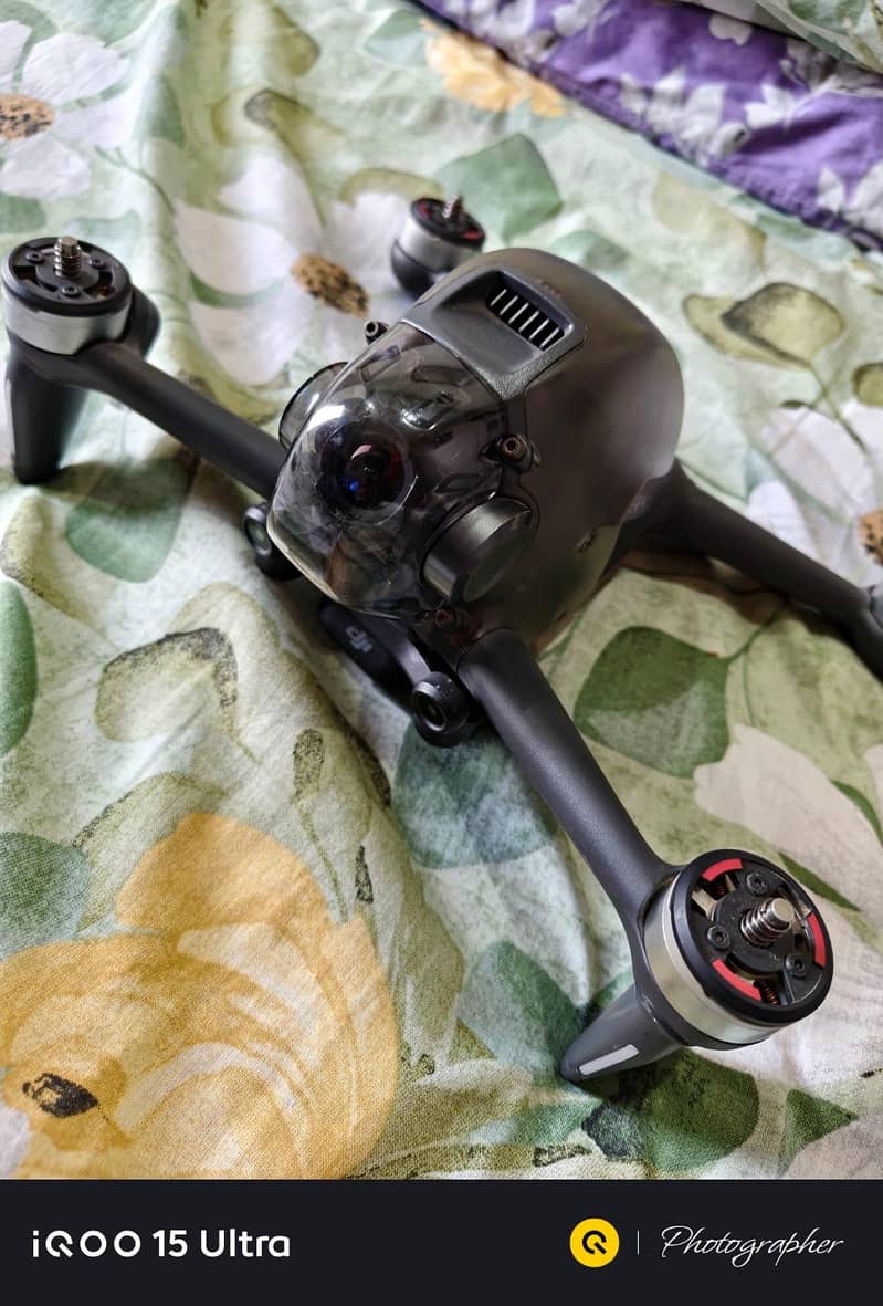 DJI FPV Combo Plus Goggles,2 and Controller,2 0