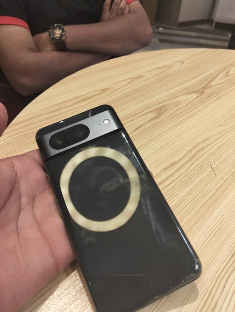 Google Pixel 8 1