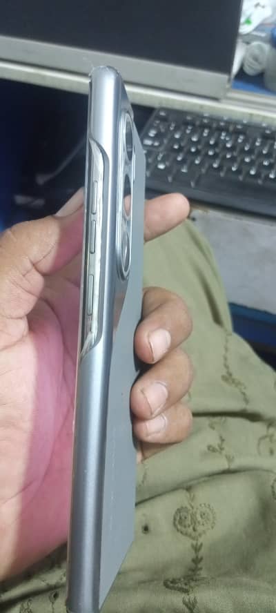 Infinix Hot 40 Pro