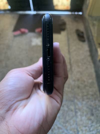 Apple iPhone XR