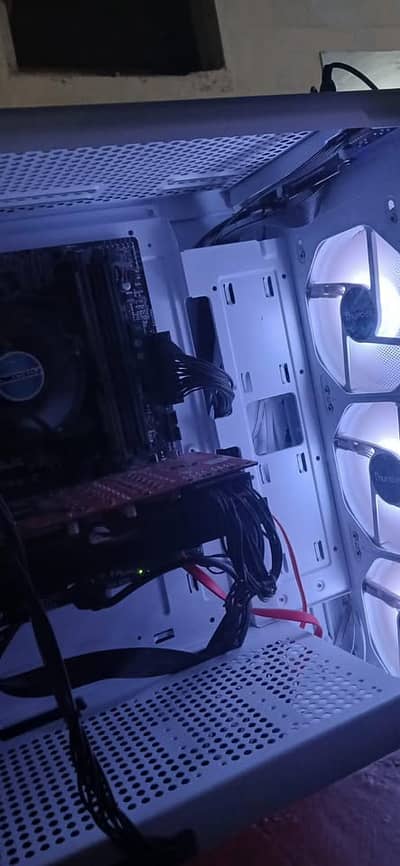 Intel core i7 6700 , amd 5700 xt 8gb!! FULL PC URGENT SALE