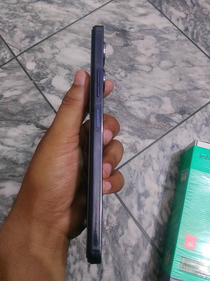 Infinix Note 30 4