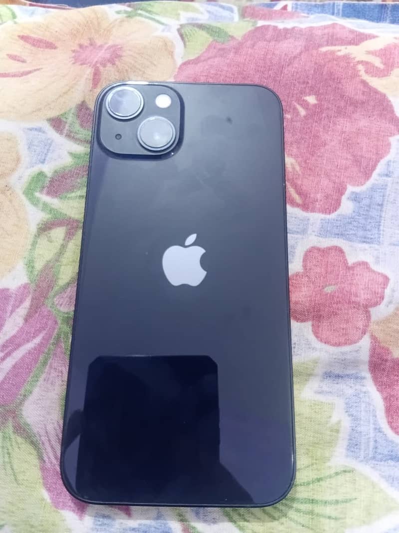Apple iPhone 13 1