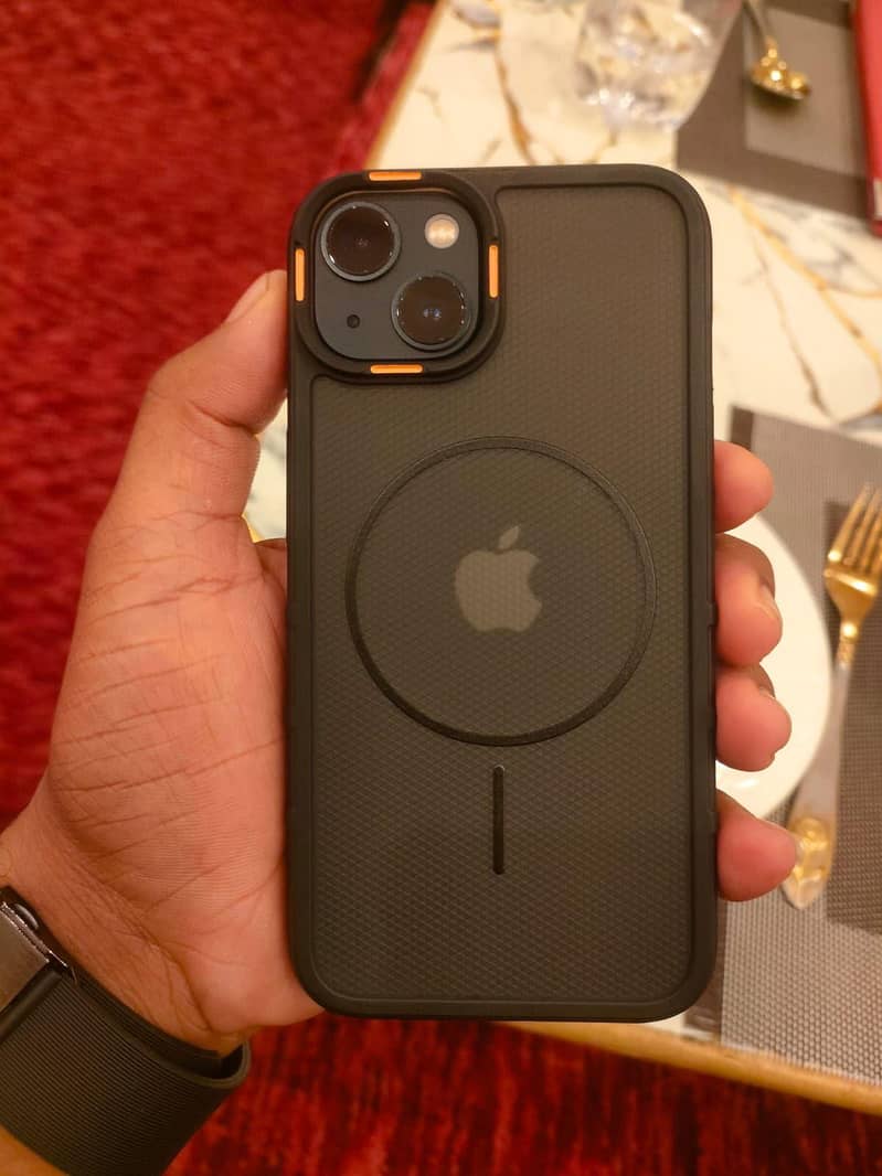 Apple iPhone 13 3