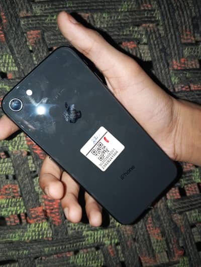 Apple iPhone 8