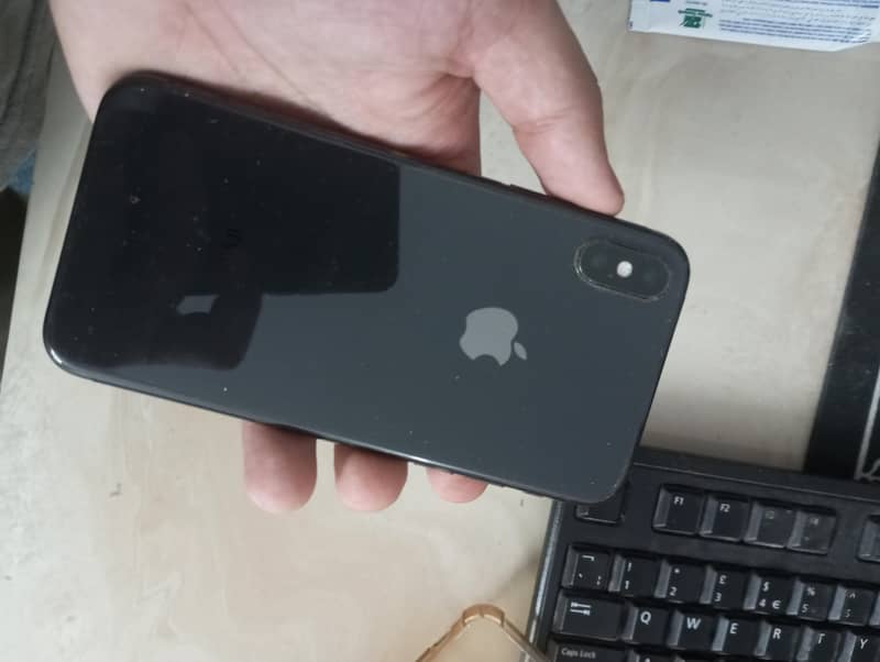 Apple iPhone X 1