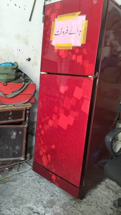 Brand: PELCondition: Used / Good Condition Color: Red