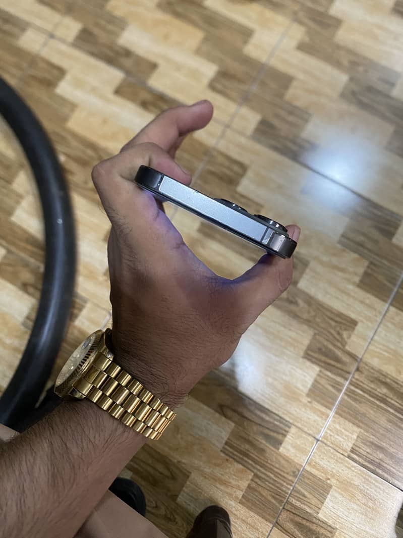 Apple iPhone 13 Pro 5