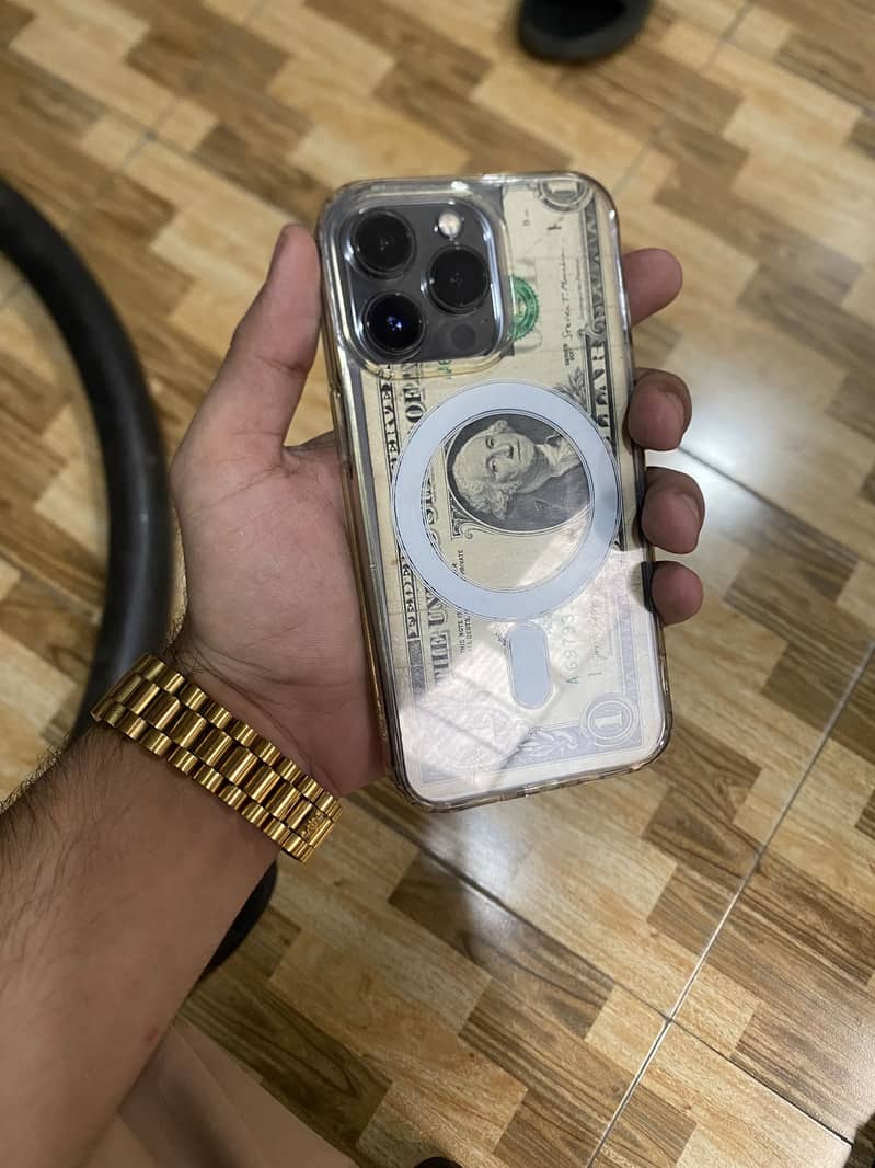 Apple iPhone 13 Pro 6