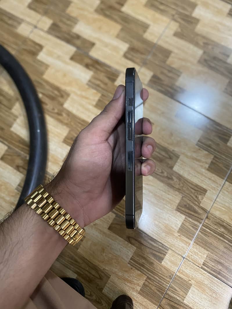 Apple iPhone 13 Pro 7