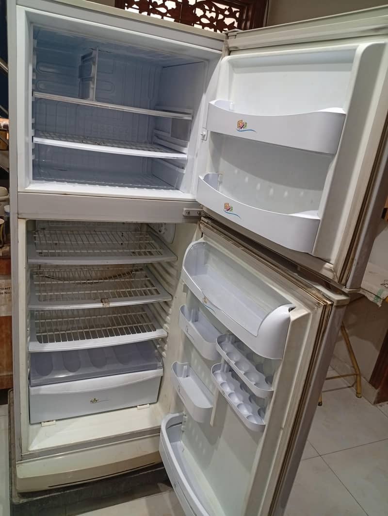 refrigerator 1