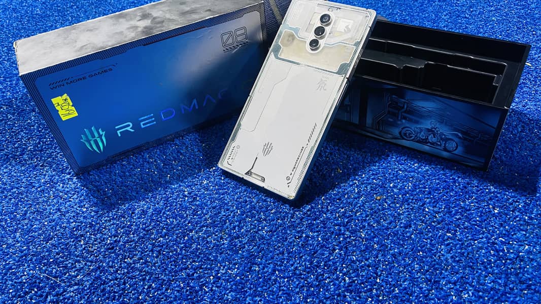 RedMagic 8s pro 0