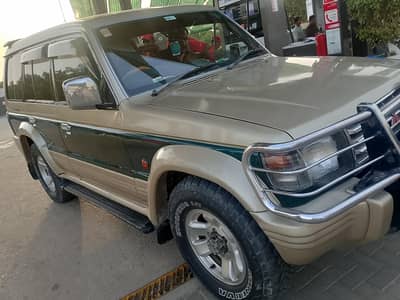 Mitsubishi Pajero 1992/94 seven seater