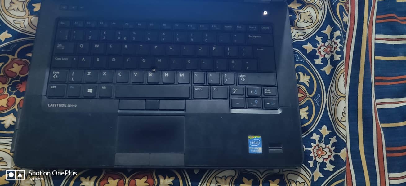 Lattitude E5440 1