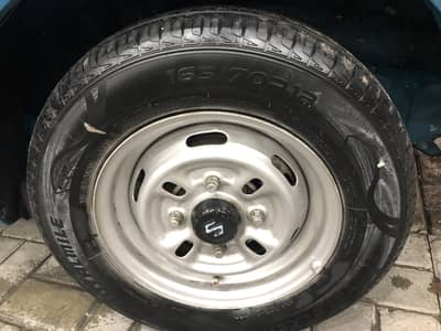 Tyre 12 size