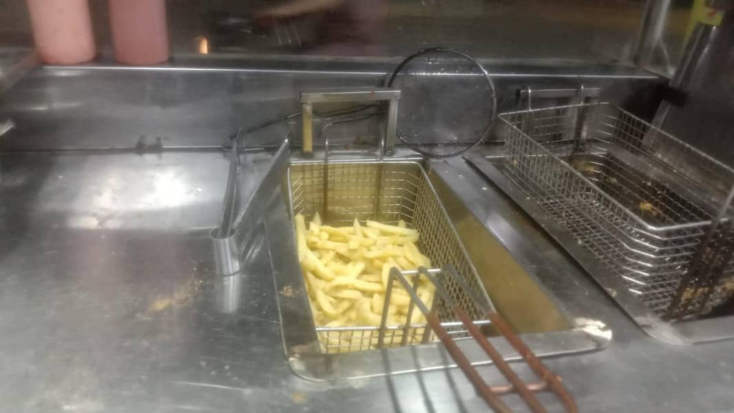 fries counter 8