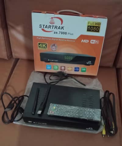 StarTrak ZE. 7000 Plus Satellite Receiver