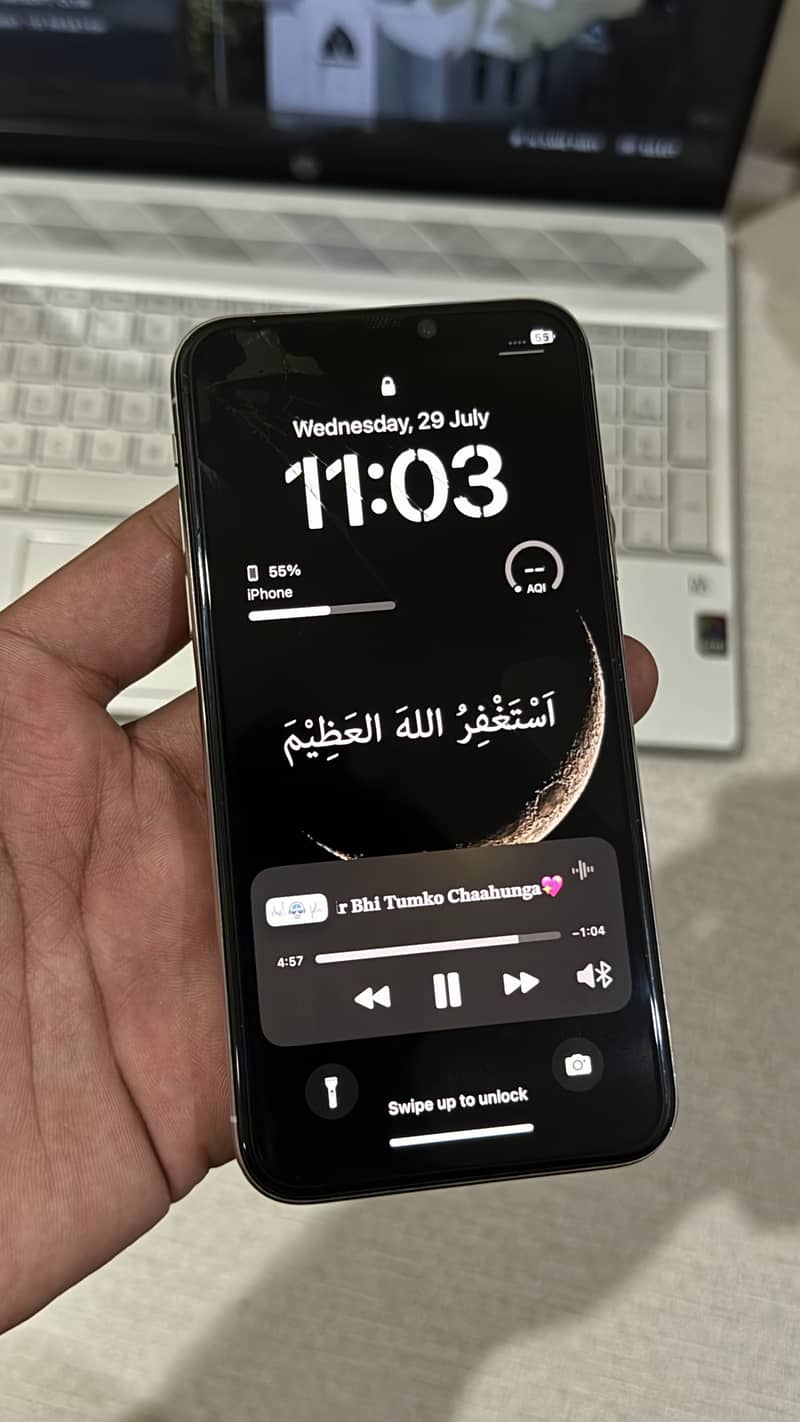 Apple iPhone X 3