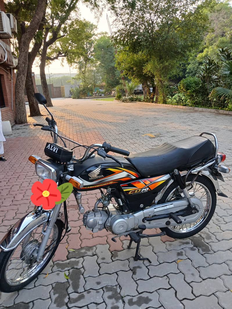 Honda CD70 0