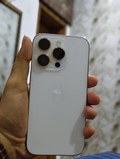 Apple iPhone 14 Pro