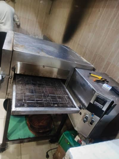 Commercial conveyor oven running condition just buy and use.
