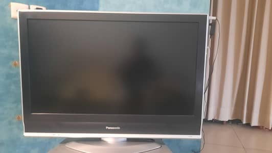 Panasonic TV 42 inches