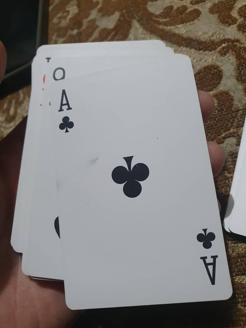 cards,tash 1