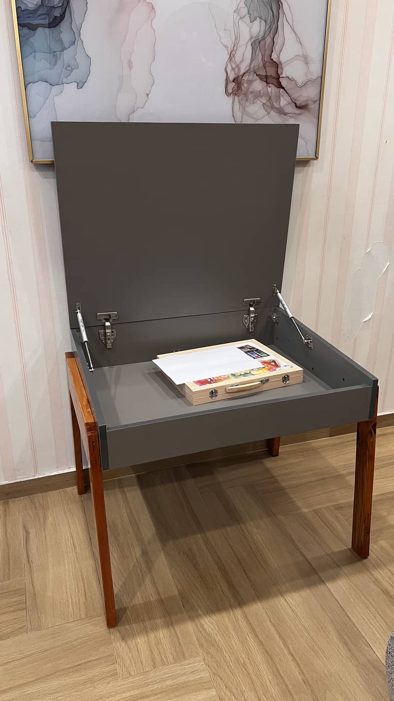 Study table for kids 1