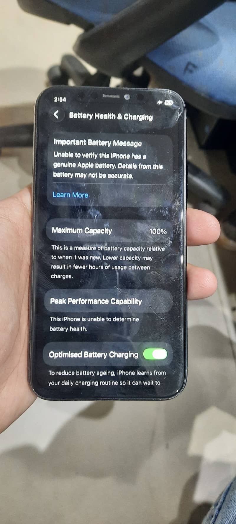 Iphone 11pro (sim working) 4
