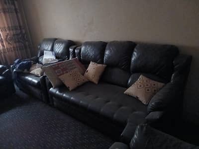 7 seater sofa just like a new