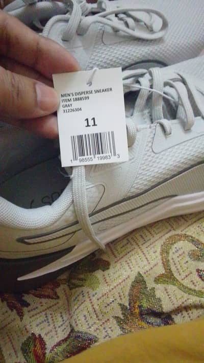 new branded shoes