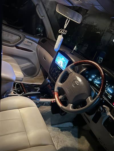 Toyota Land Cruiser 2002