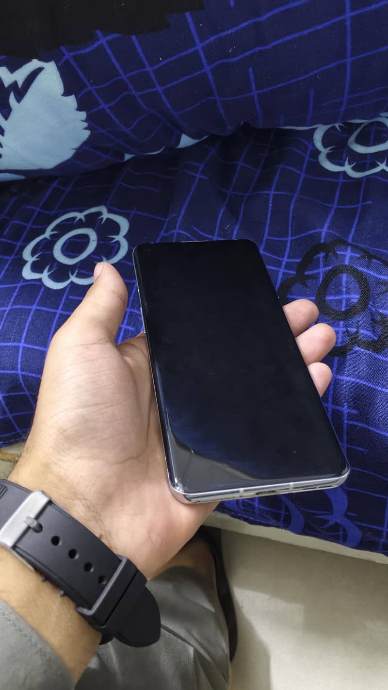 One Plus 9 Pro 2