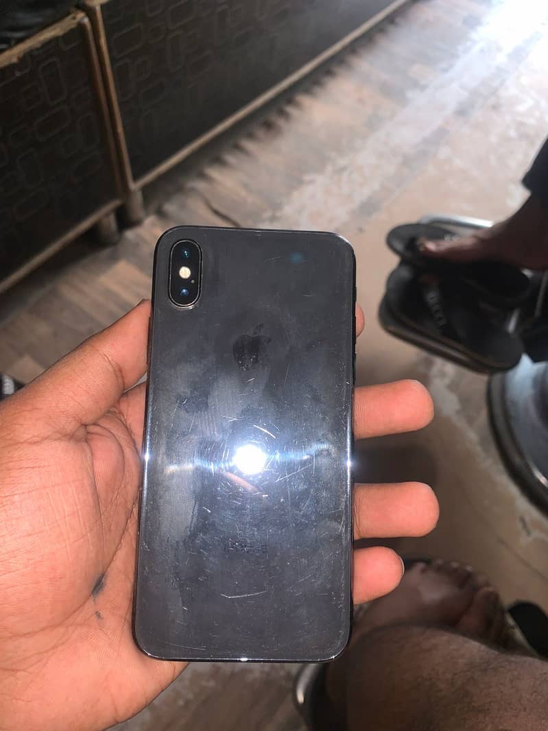 Apple iPhone X 5