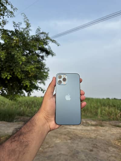 Apple iPhone 12 Pro