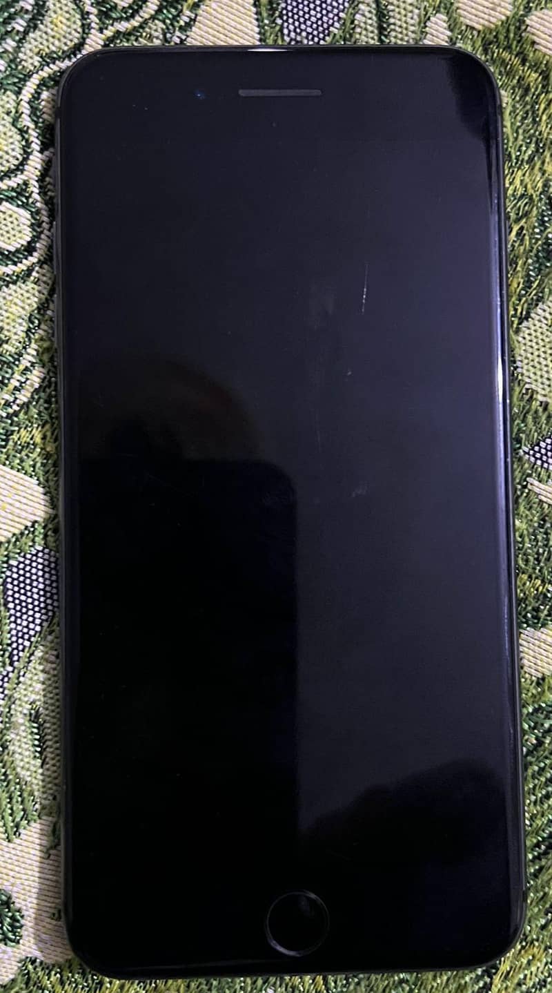 IPHONE 8 PLUS 11