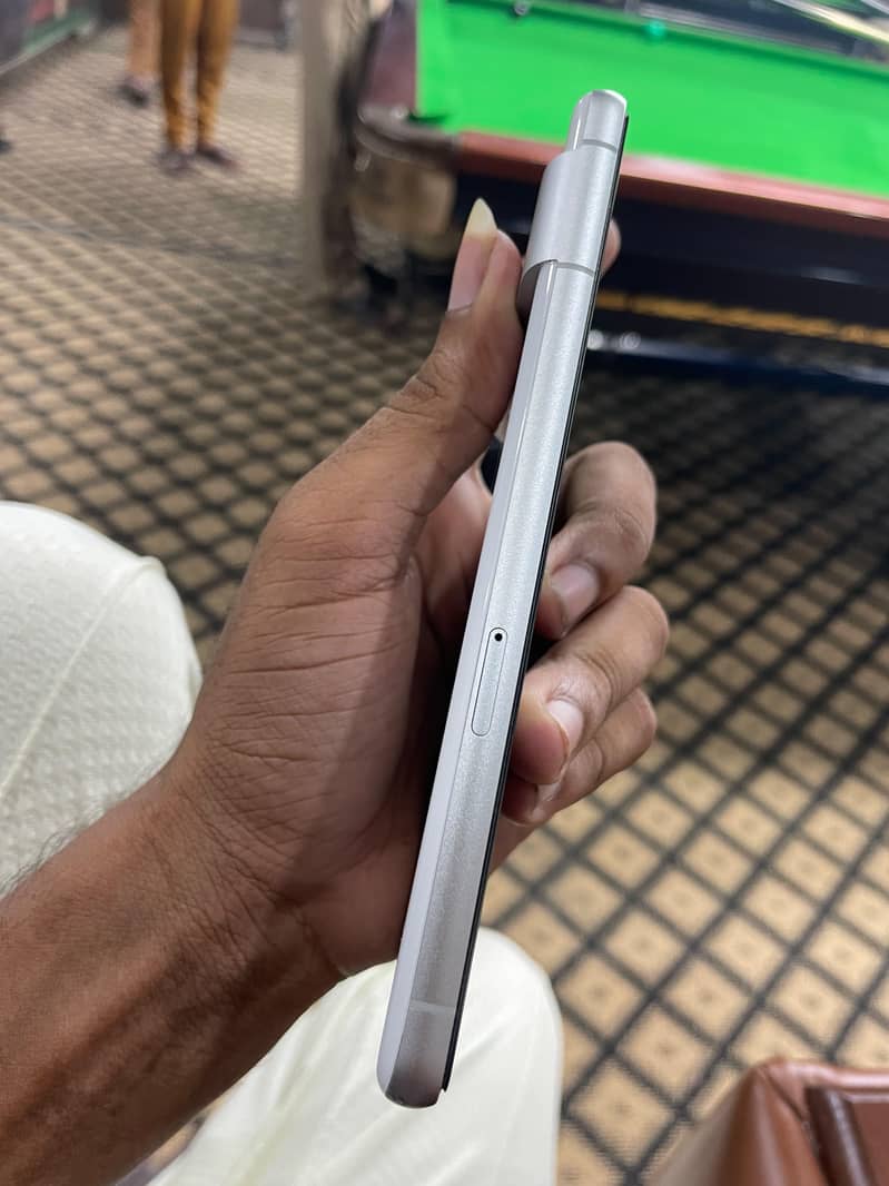 Google Pixel 7 3