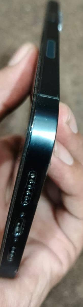 Apple iPhone 12 Pro Max 2
